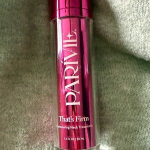 Parivie That's Firm Contouring Neck Treatment - Paris Hilton